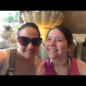 Meet your Posher, Bethany